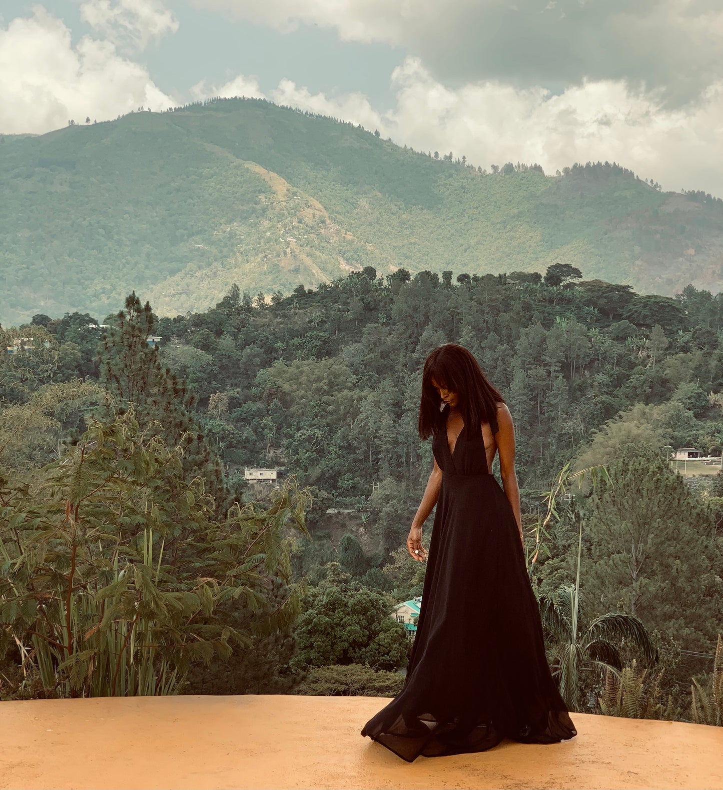 Romance Dress Black