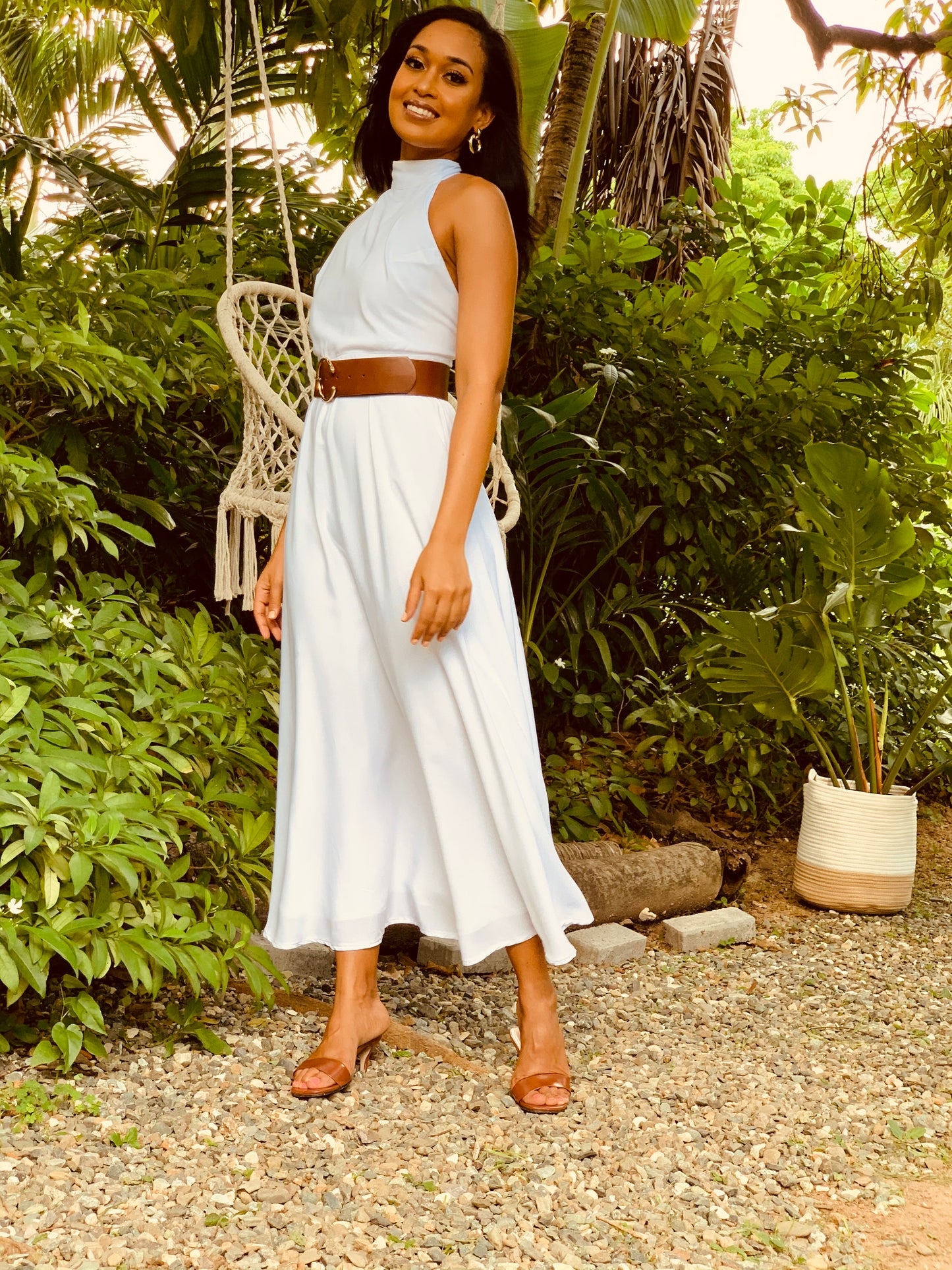 Mello White Dress Midi (Loose fit)